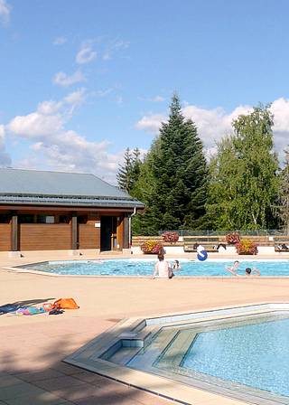 Piscine en Libre Accès, Vacances en famille, Mieux-être-bien-être